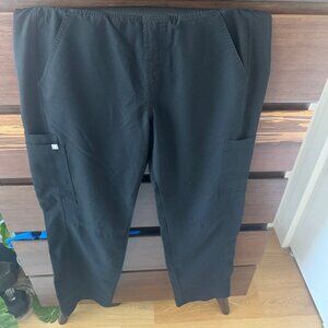 Men's figs scrubs pants/bottoms, Black Axim - Cargo Scrub Pants - Large